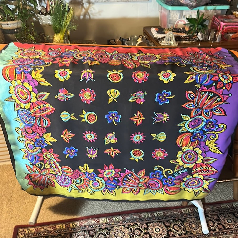 Bob Mackie scarf